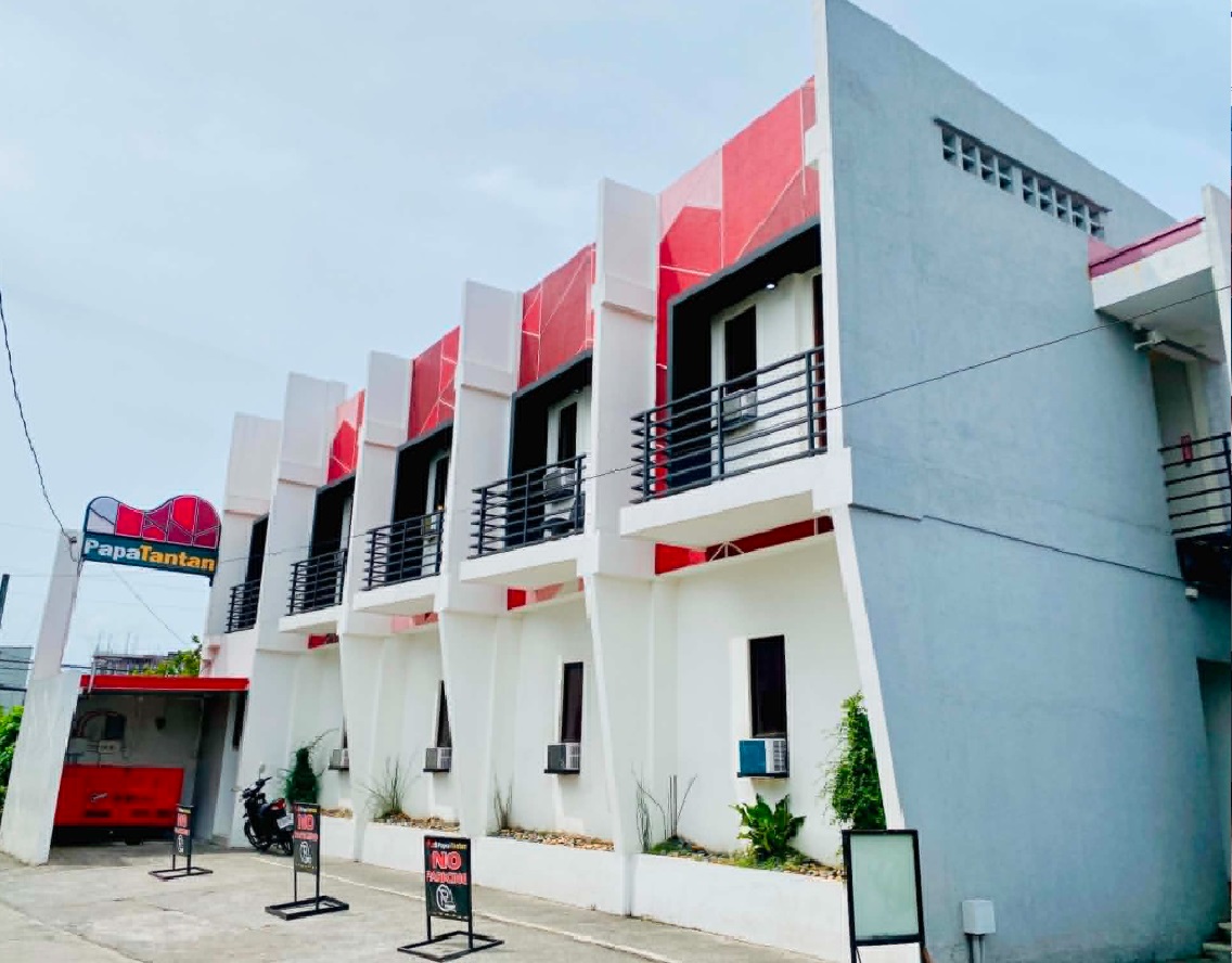 Papa Tantan Apartelle Jacob Annex branch building and signage