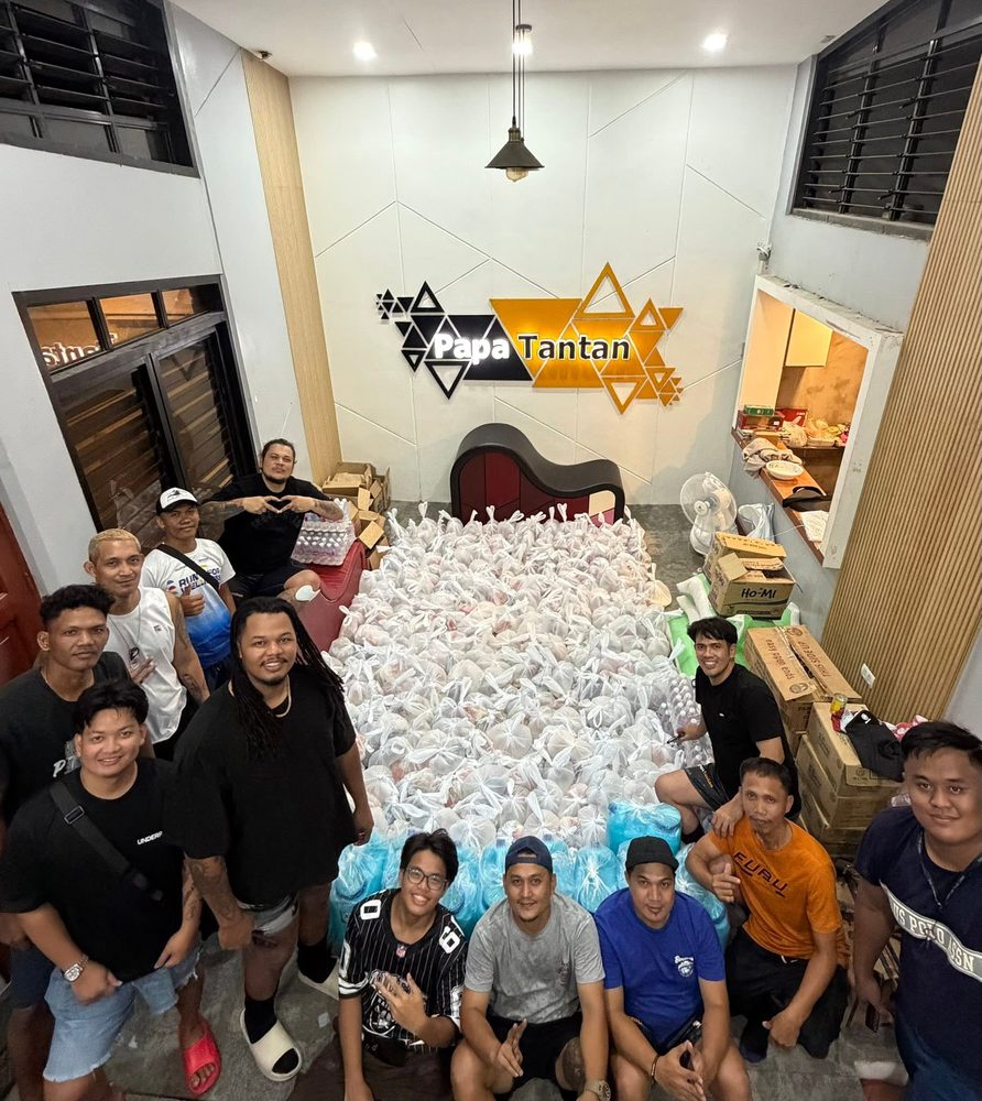 Papa Tantan Care volunteers packing relief goods